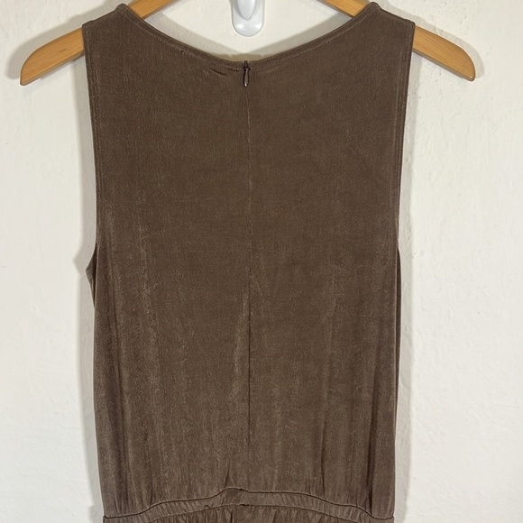 Chico’s Travelers brown jumpsuit pantsuit size 0 (US 4/6) - Picture 3 of 3